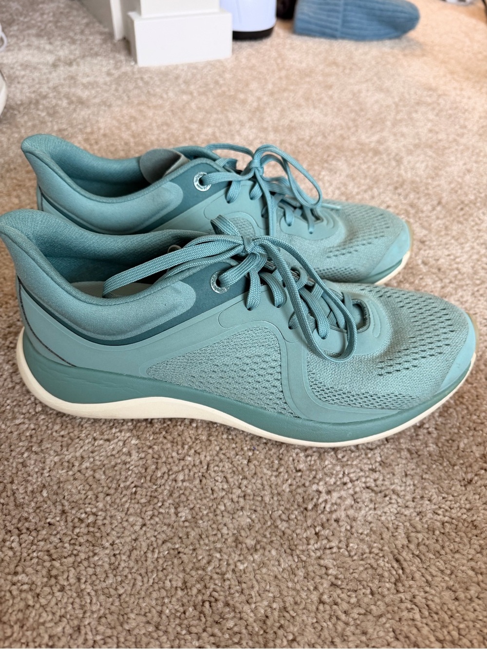 lululemon athletica Women's Lace-Up training Shoes in Teal Green